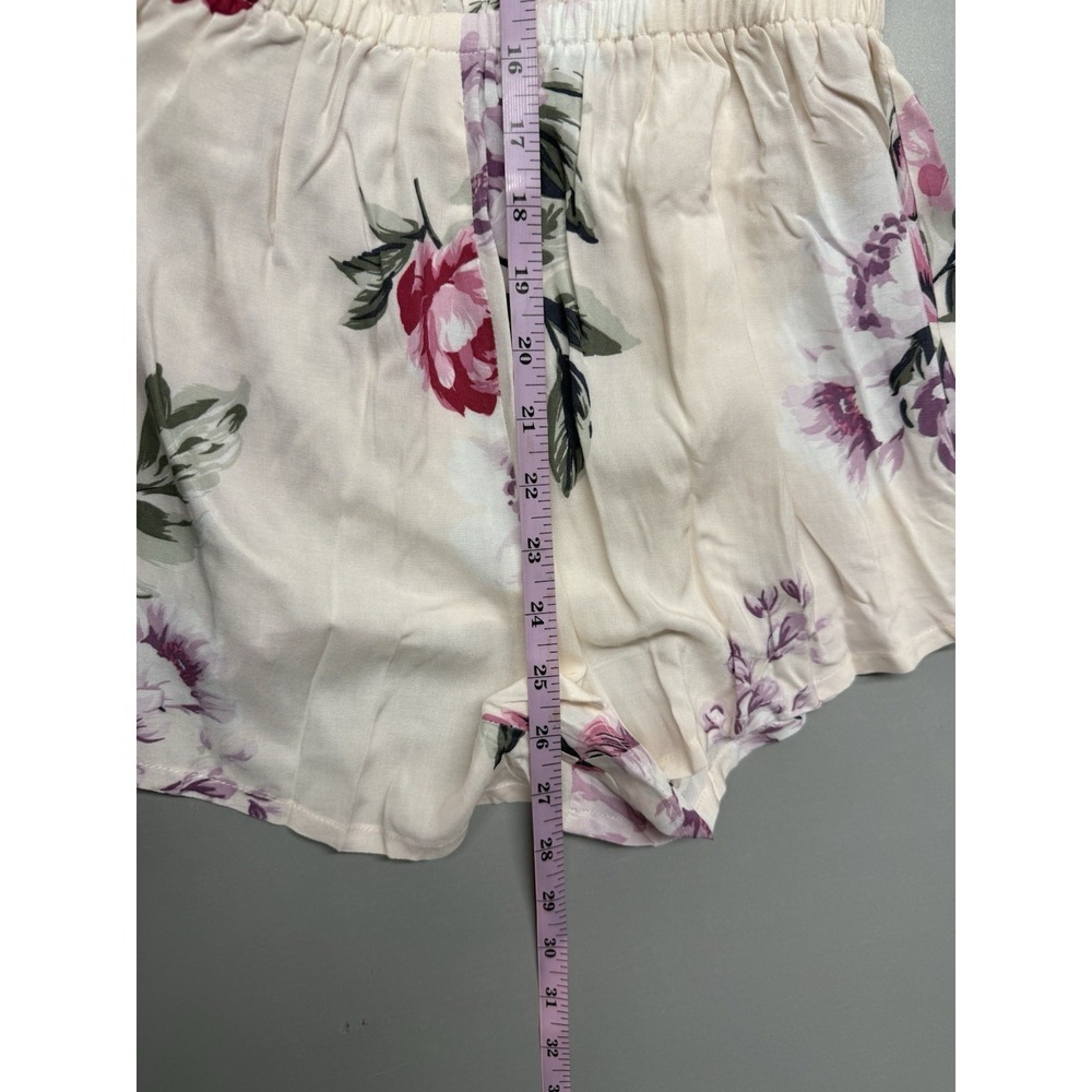 Yumi Kim Sugar & Spice Floral Pajama Romper Swoon Light Cameo Pink Sz M NWT - Picture 9 of 14